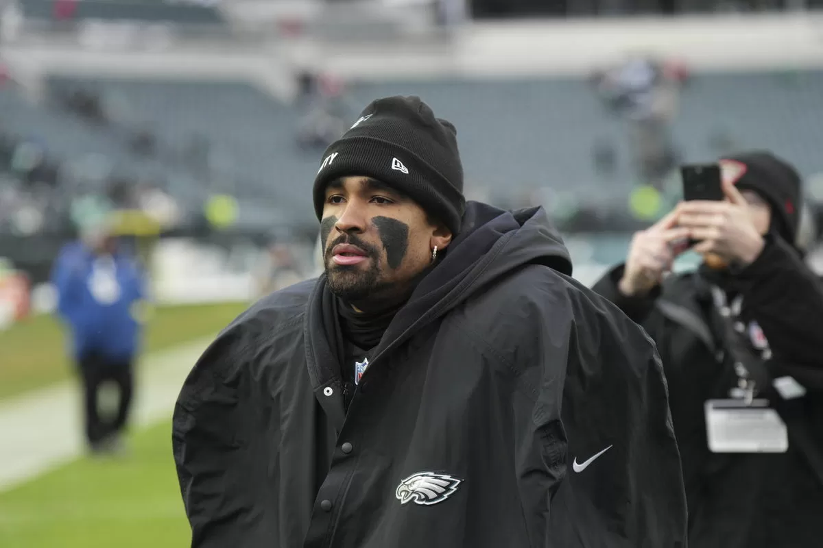 Jalen Hurts Airs Feelings Against Offense After Eagles Struggled in Win vs Bills