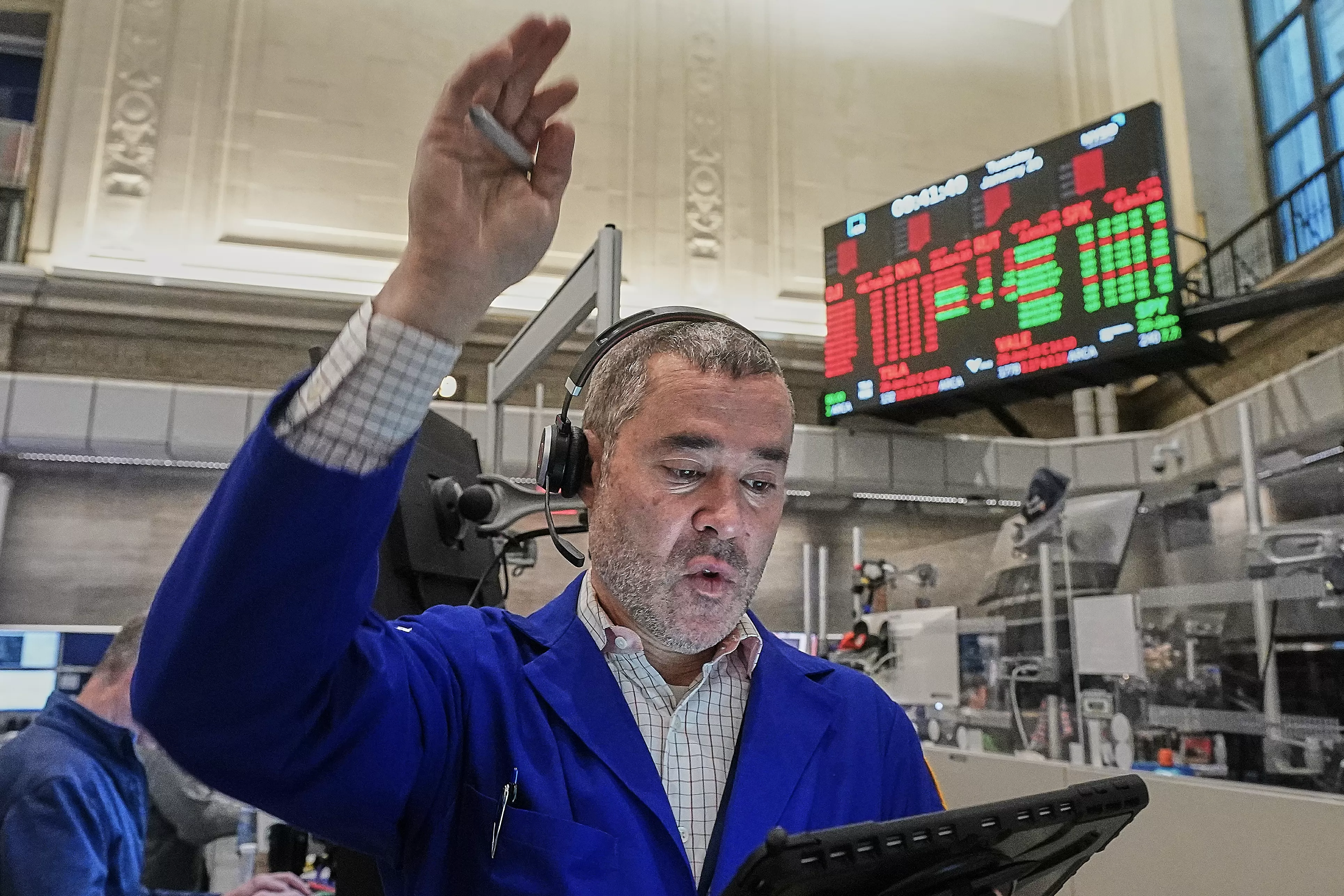 Wall Street rebounds after Trump backs off Greenland threats, reaches deal