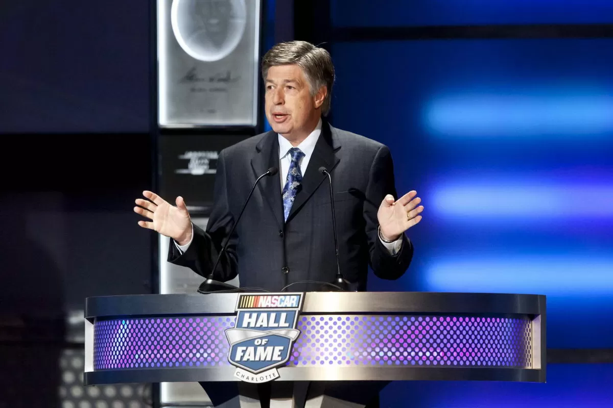FOX Hit With Growing Demands as Star Broadcaster Teases Iconic Mascot’s NASCAR Return