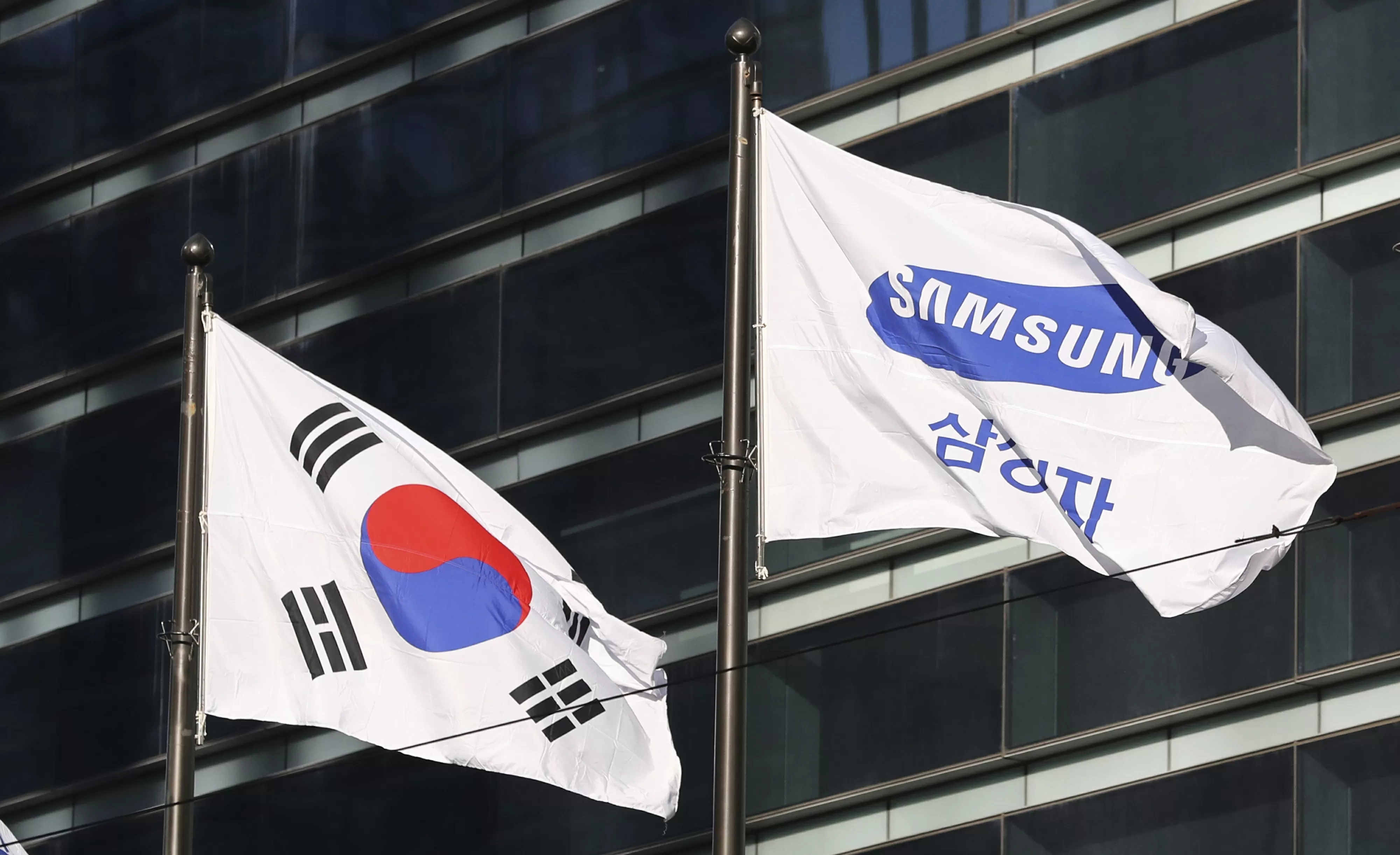 Trump increases South Korea tariffs, slamming legislature for not approving US deal