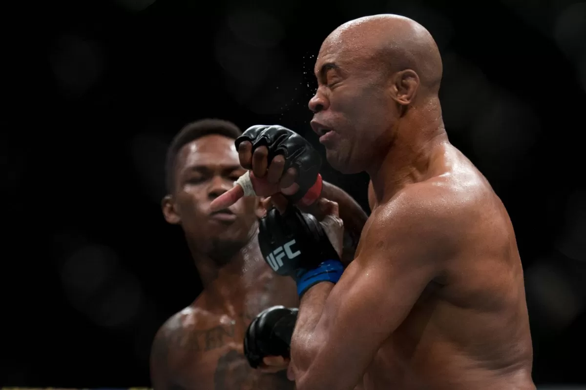 Israel Adesanya Finally Breaks Silence on Andersion Silva Disrespecting Him After Sean Strickland Loss