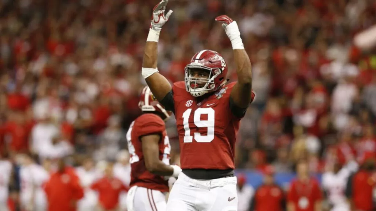 Ex-Alabama LB Raises Red Flags About Locker Room Atmosphere Behind Rose Bowl Loss to Indiana