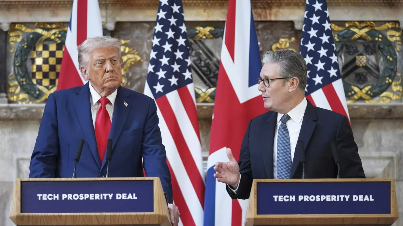 Trump criticizes UK for giving up Diego Garcia