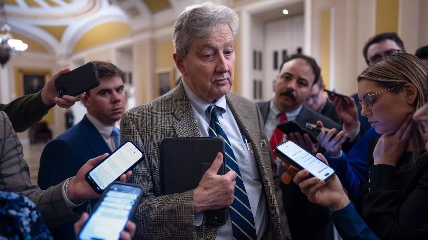 GOP senator on Iran school strike: 'A terrible, terrible mistake'