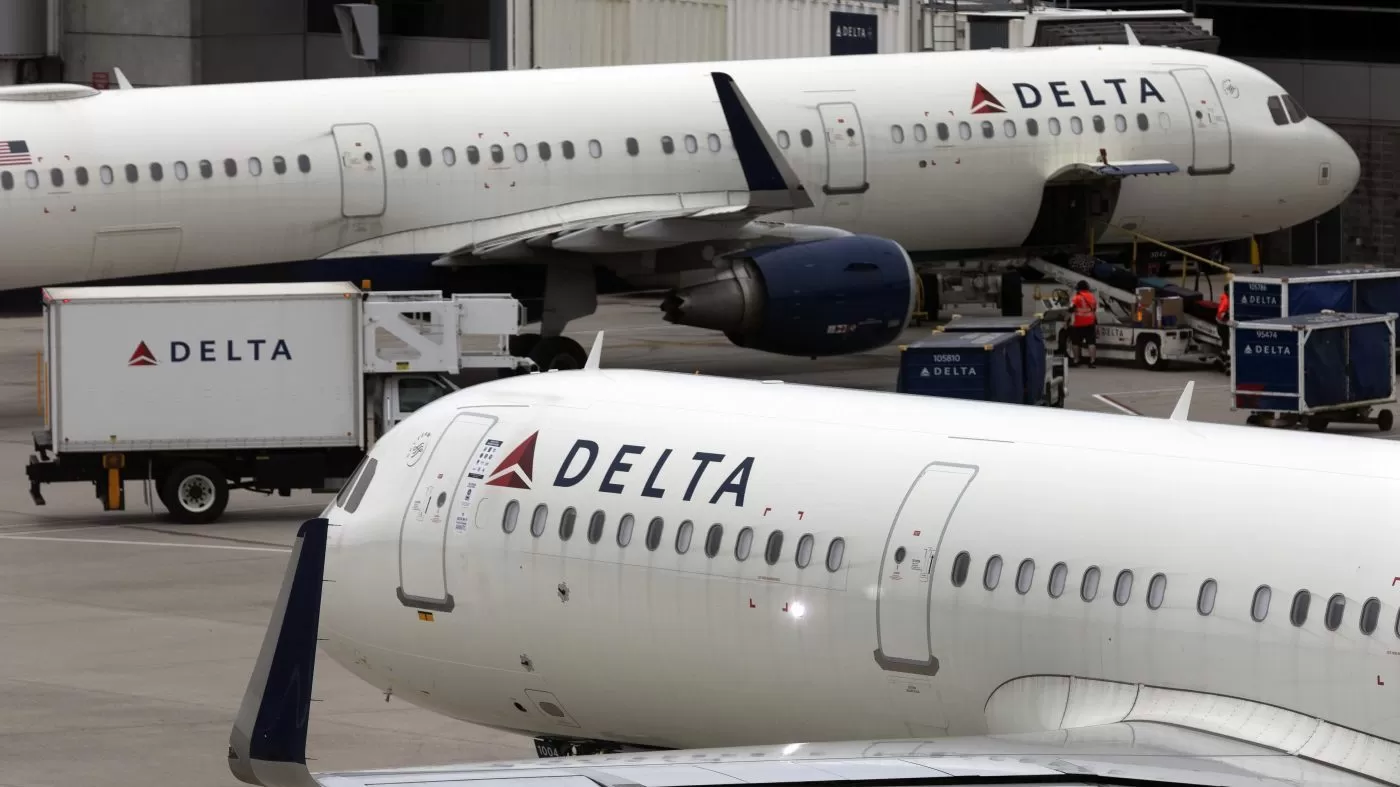 US-bound flight returns to Brazil over engine problem