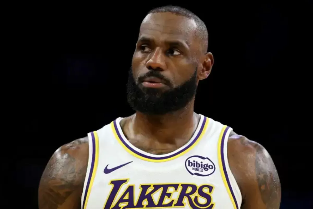 LeBron James Reveals Severity of Injury After Being Forced Out vs Nuggets