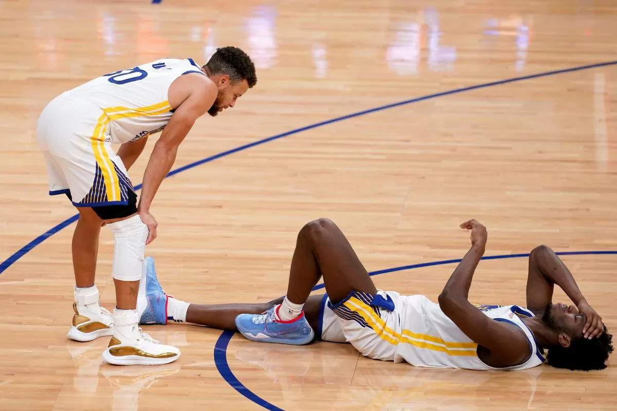 Stephen Curry’s Ex-Teammate Turns Heads With New Career After Warriors’ ‘Biggest Mistake’ Tag