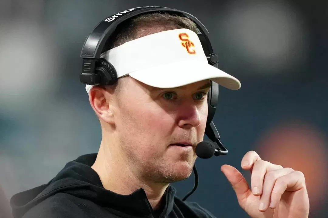 Lincoln Riley Tries to Steal Dan Lanning’s OT After Poaching 2 Blue-Chip Oregon Commits