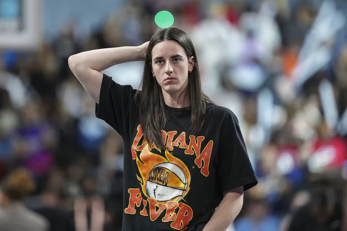 WNBA’s $1.3M CBA Announcement Complicates Fever Front Office’s Caitlin Clark Plans, per Analyst