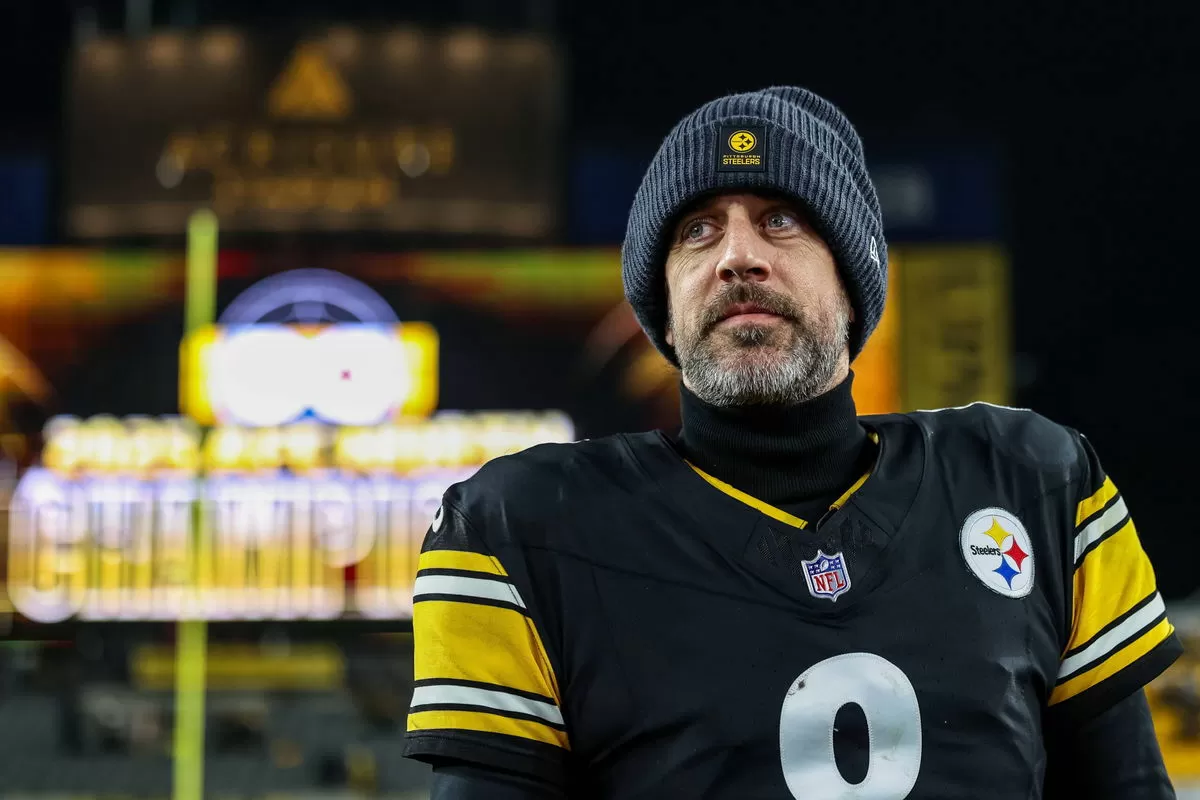 Aaron Rodgers Makes Final Decision on Post-Retirement Career Amid Reports of Joining NBC
