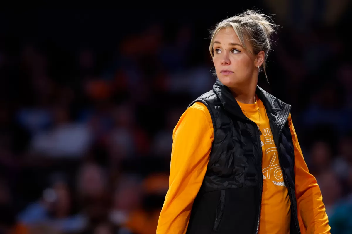 Insider Spots New Pressure Point for Kim Caldwell as Tennessee Struggles Continue