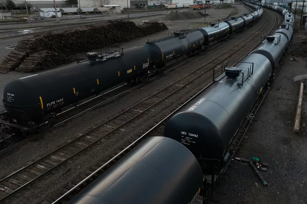 Oil prices top US$81 a barrel amid Iran war, pushing global markets down
