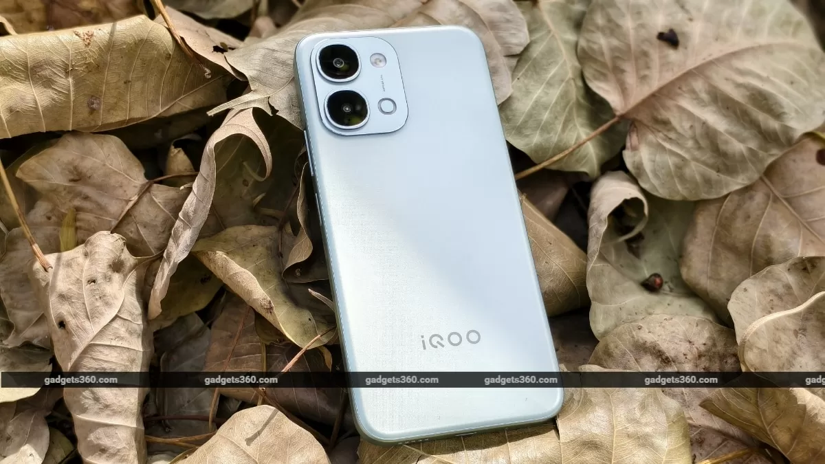 iQOO Z11x 5G With 7,200mAh Battery, 50-Megapixel Camera Goes on Sale in India: Price, Offers