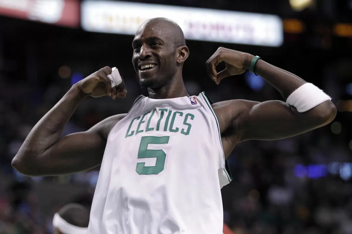 Kevin Garnett & Undrafted NBA Talent Crushed 6x Pro Bowler’s Basketball Dreams — Here’s What Happened