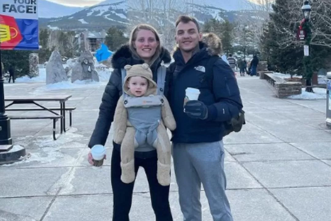 Who’s Renato Moicano’s Wife, Priscila Van Der Broocke? Record, Age, Kids, MMA, and Modelling Career