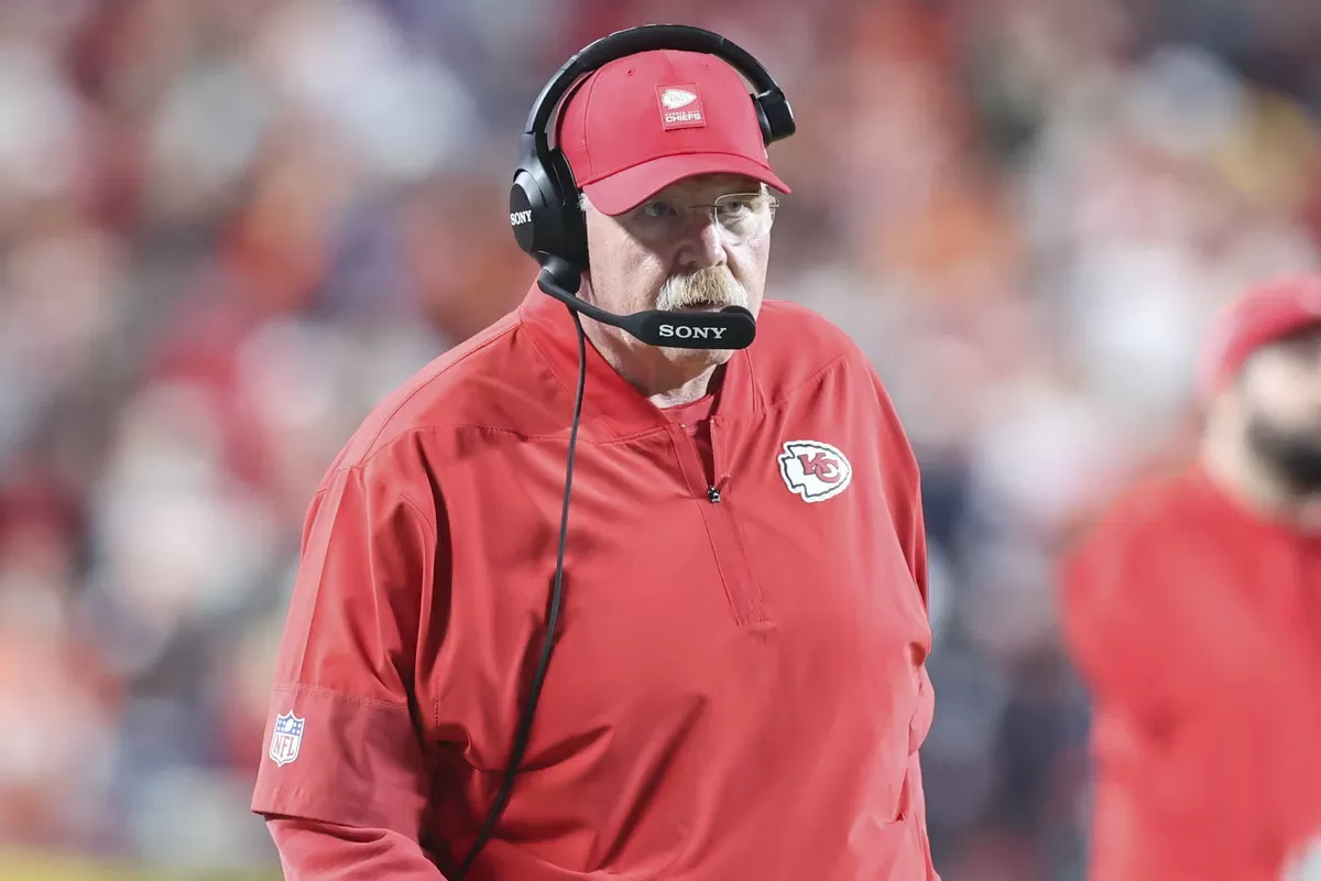 Andy Reid and Chiefs Host Top 5 Prospect Amid Rumors of Potential Trade Up