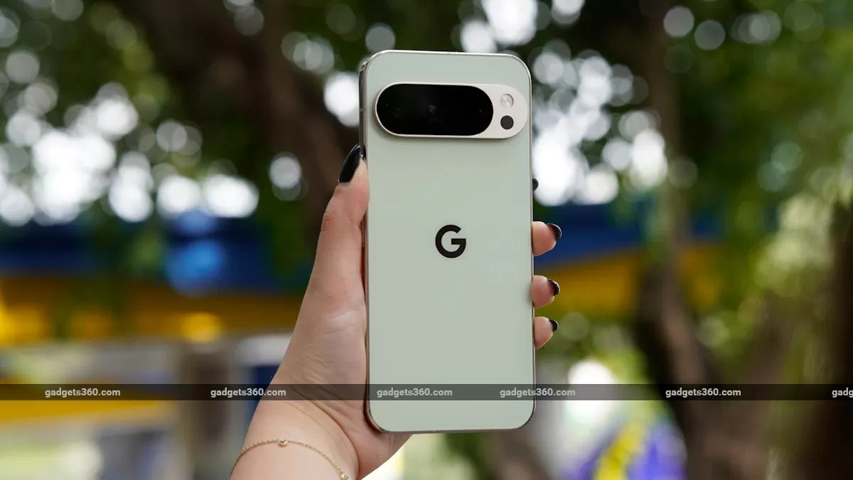 Google Pixel 11 Pro Leaked Renders Indicate It Might Sport Thinner Bezels Than the Pixel 10 Pro