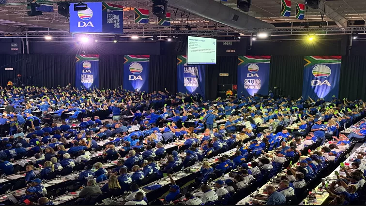 Geordin Hill-Lewis and Sibusiso Dyonase compete for DA’s top position