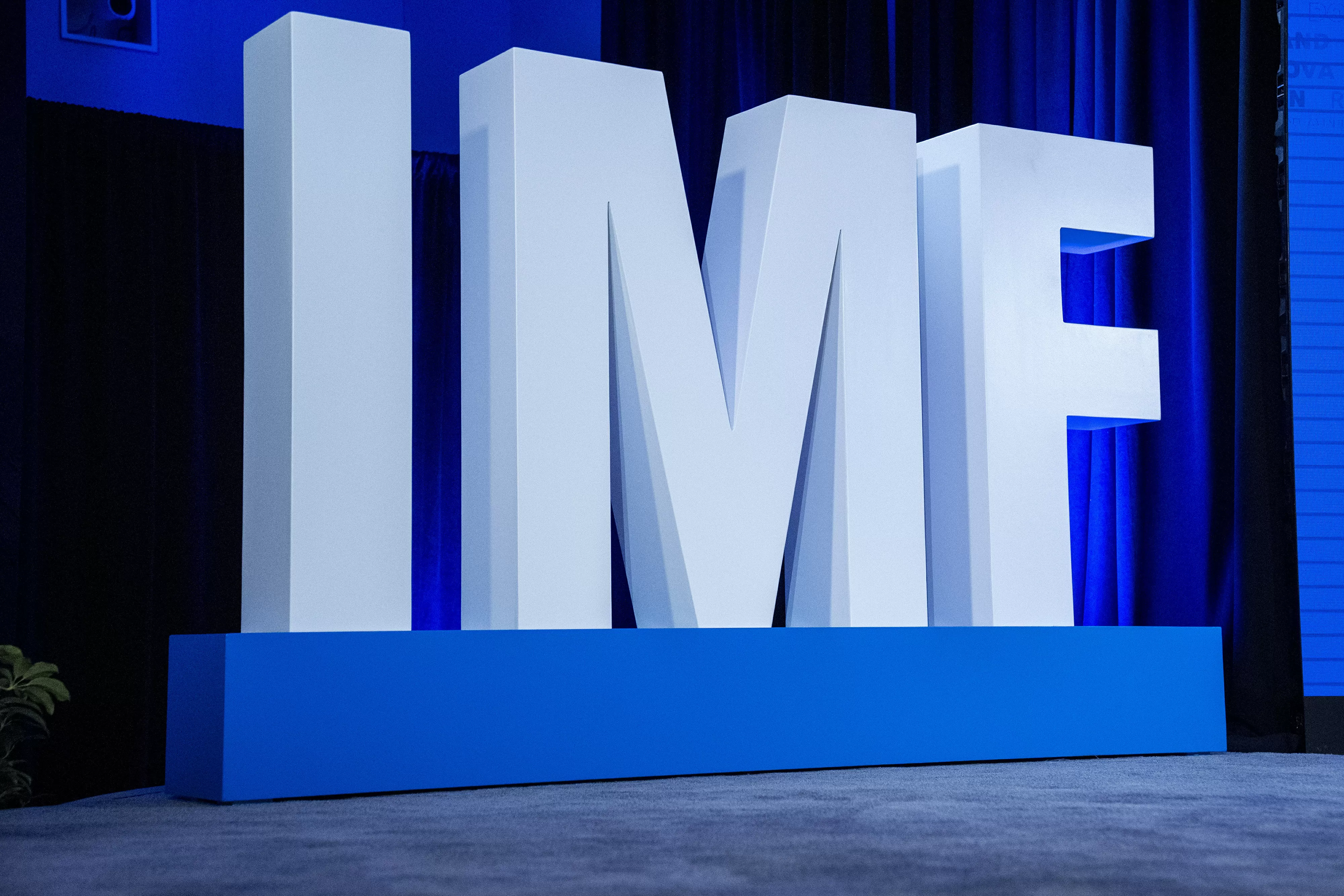 IMF warns of slowing economic growth, rising inflation amid Iran war