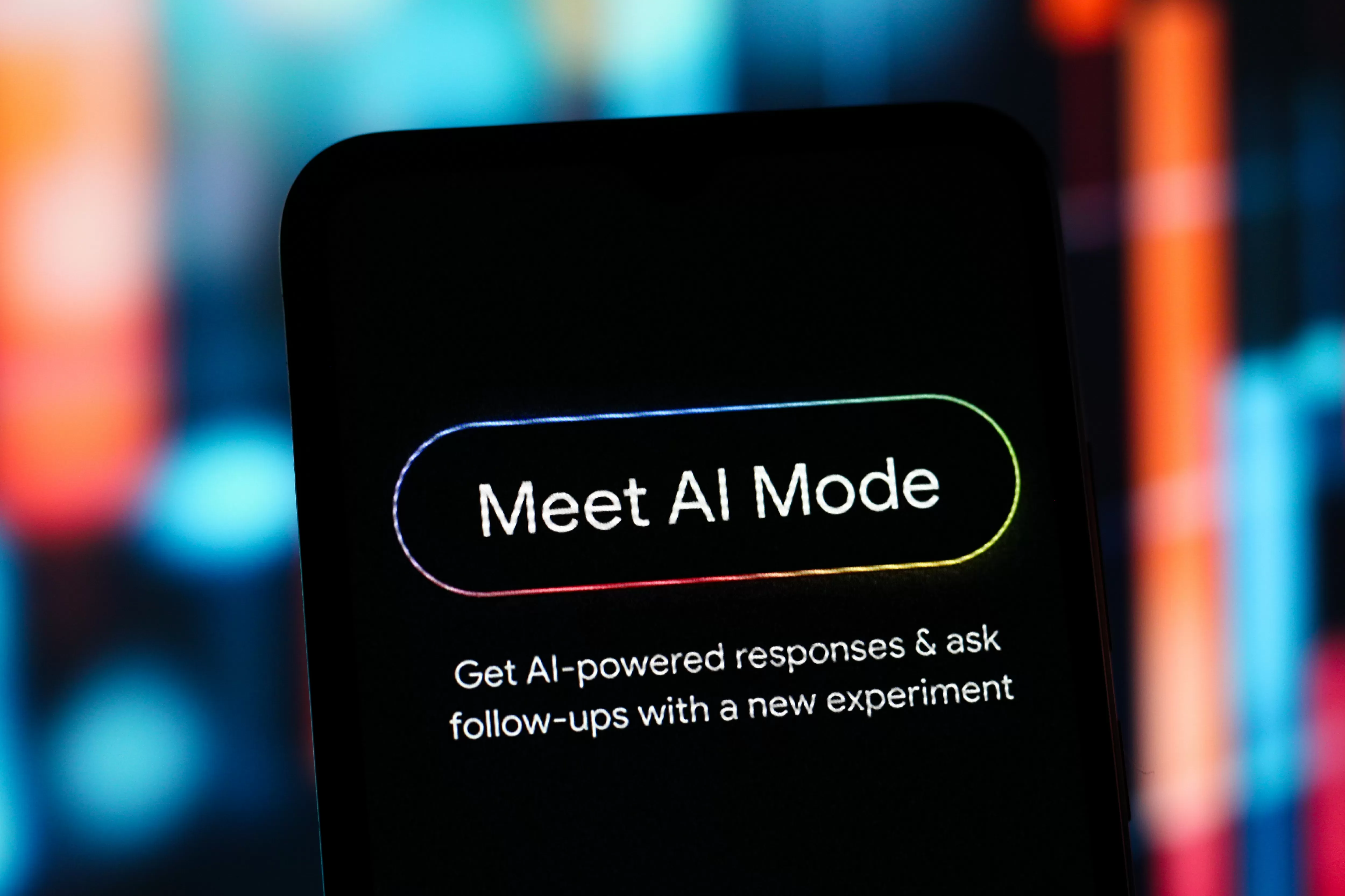 Google now lets you explore the web side-by-side with AI Mode